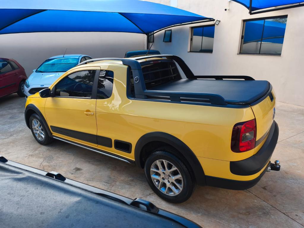 VOLKSWAGEN Saveiro - Foto