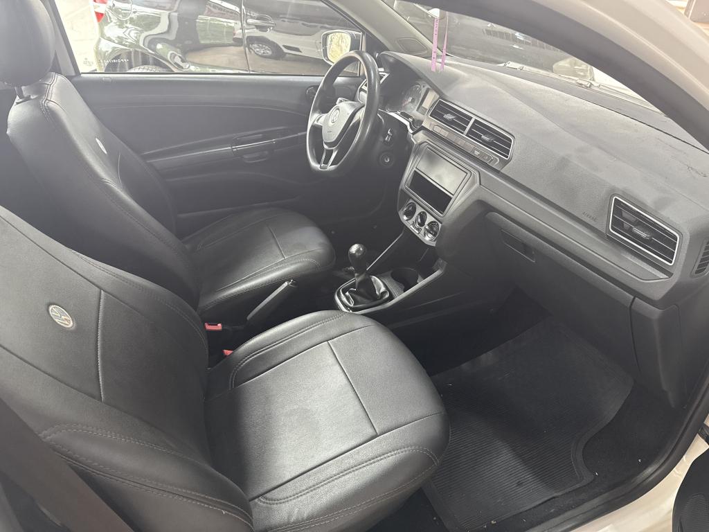 VOLKSWAGEN Saveiro - Foto
