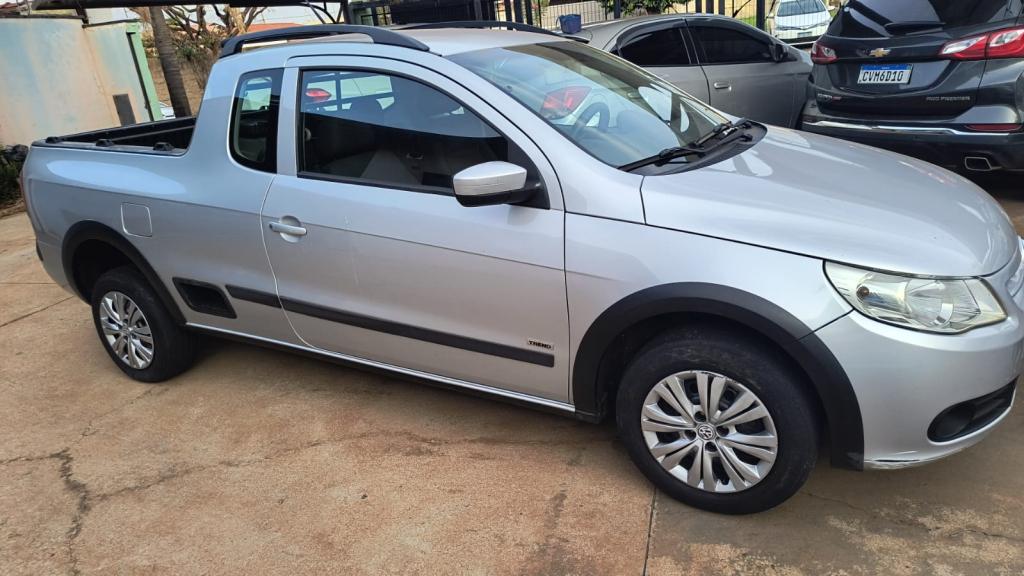 VOLKSWAGEN Saveiro - Foto
