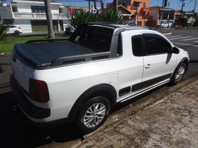 VOLKSWAGEN Saveiro - Foto