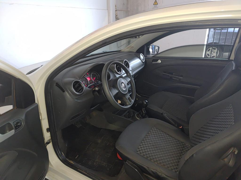 VOLKSWAGEN Saveiro - Foto