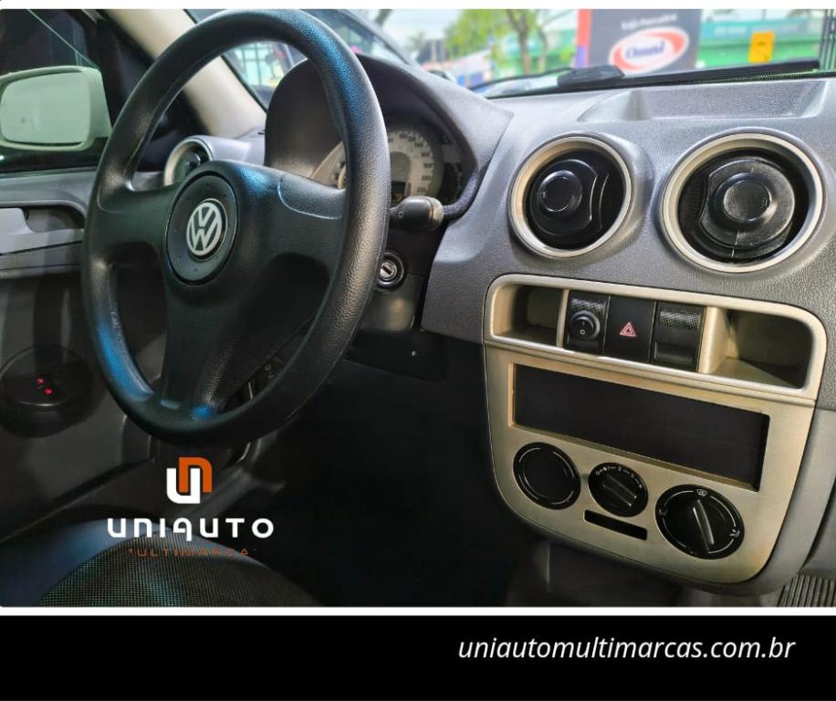 VOLKSWAGEN Saveiro - Foto