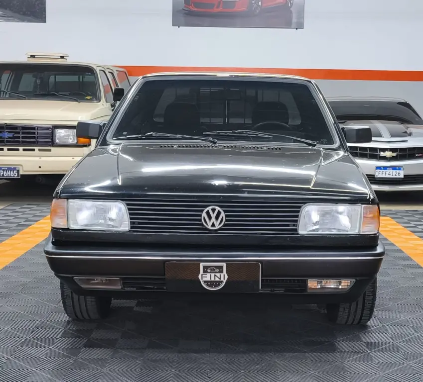VOLKSWAGEN Saveiro - Foto