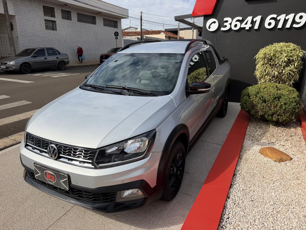 VOLKSWAGEN Saveiro - Foto
