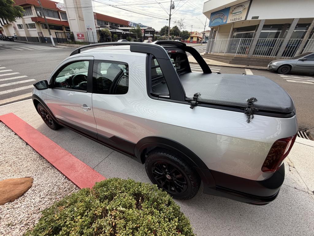 VOLKSWAGEN Saveiro - Foto