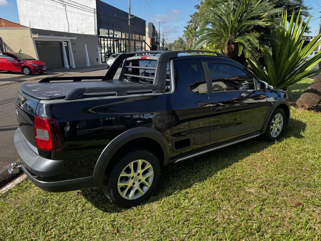 VOLKSWAGEN Saveiro - Foto