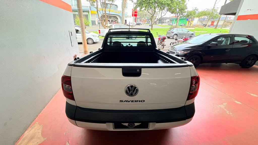 VOLKSWAGEN Saveiro - Foto