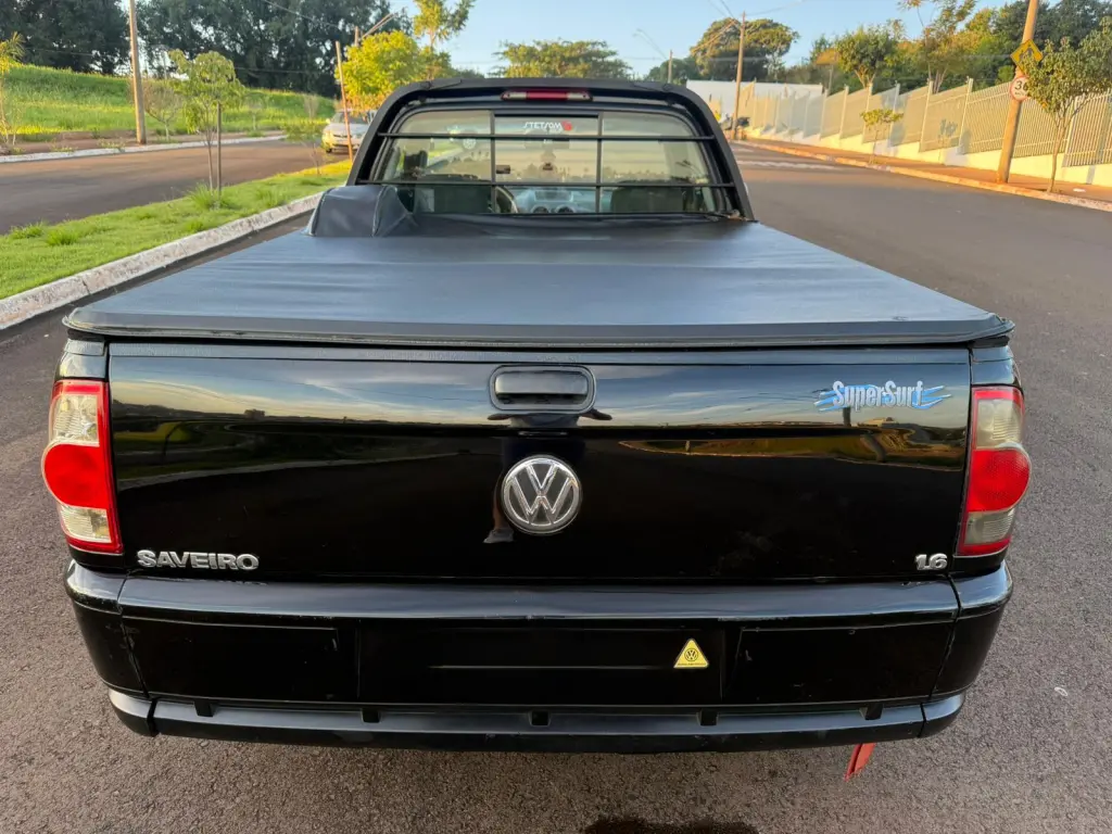 VOLKSWAGEN Saveiro - Foto