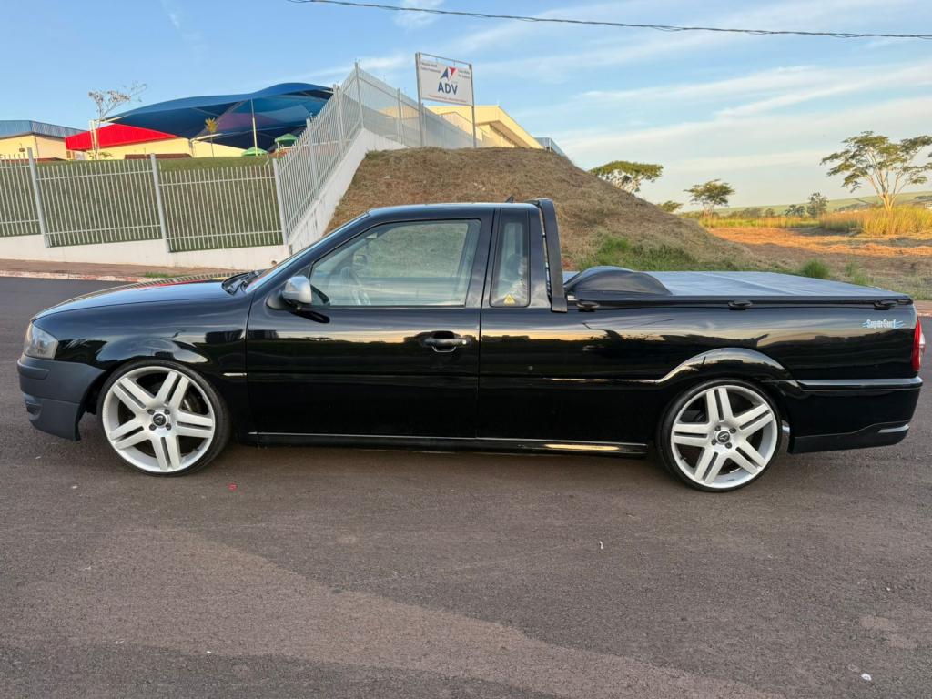 VOLKSWAGEN Saveiro - Foto