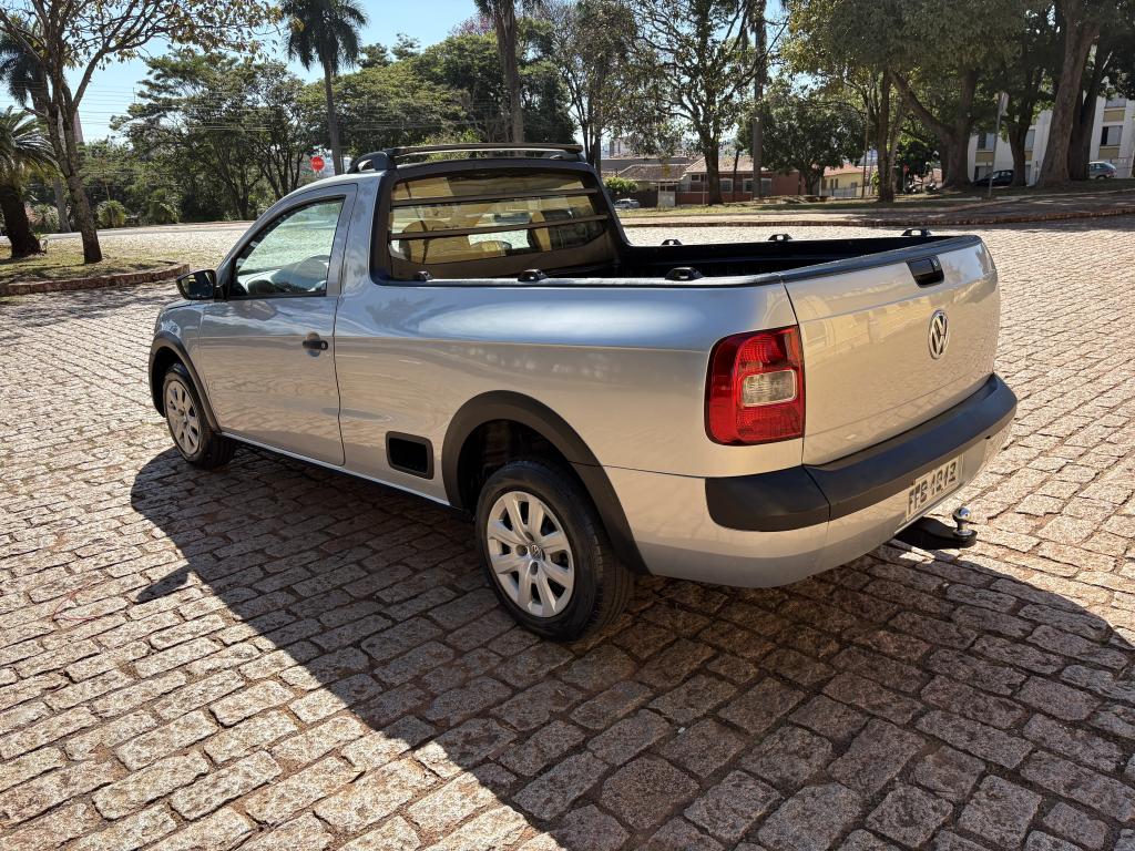 VOLKSWAGEN Saveiro - Foto