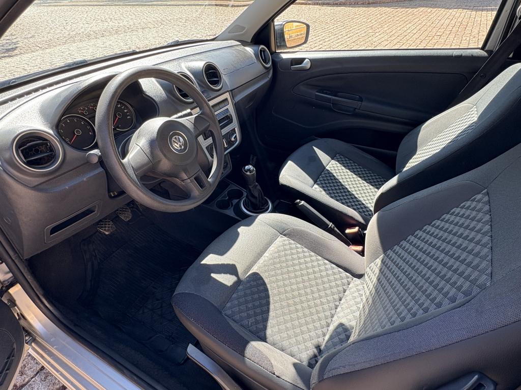 VOLKSWAGEN Saveiro - Foto