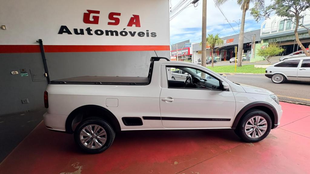 VOLKSWAGEN Saveiro - Foto