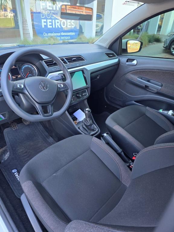 VOLKSWAGEN Saveiro - Foto