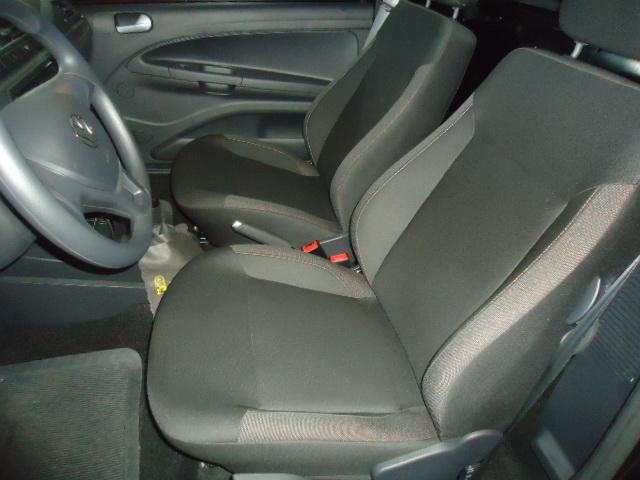 VOLKSWAGEN Saveiro - Foto