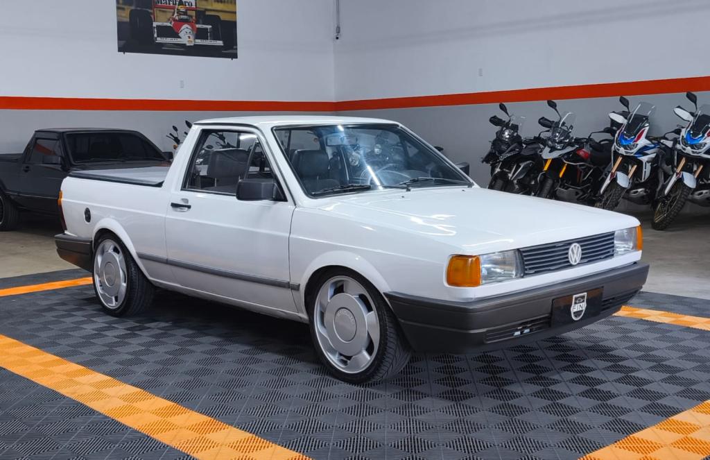 VOLKSWAGEN Saveiro - Foto