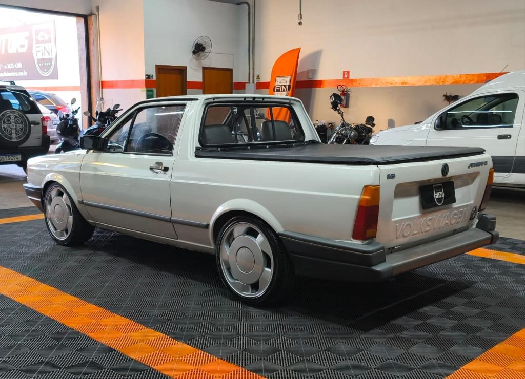 VOLKSWAGEN Saveiro - Foto
