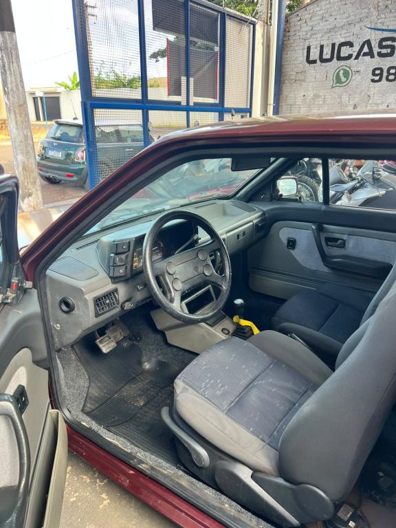 VOLKSWAGEN Saveiro - Foto