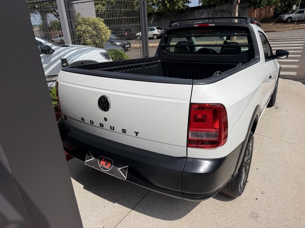 VOLKSWAGEN Saveiro - Foto