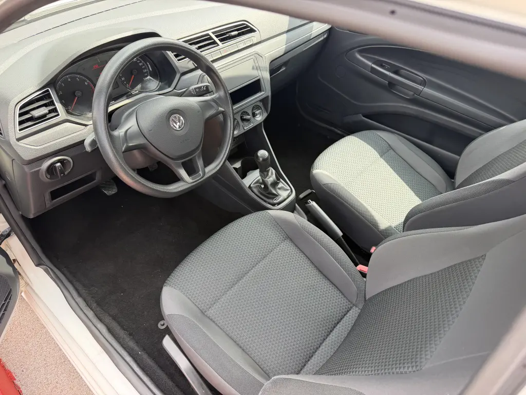VOLKSWAGEN Saveiro - Foto