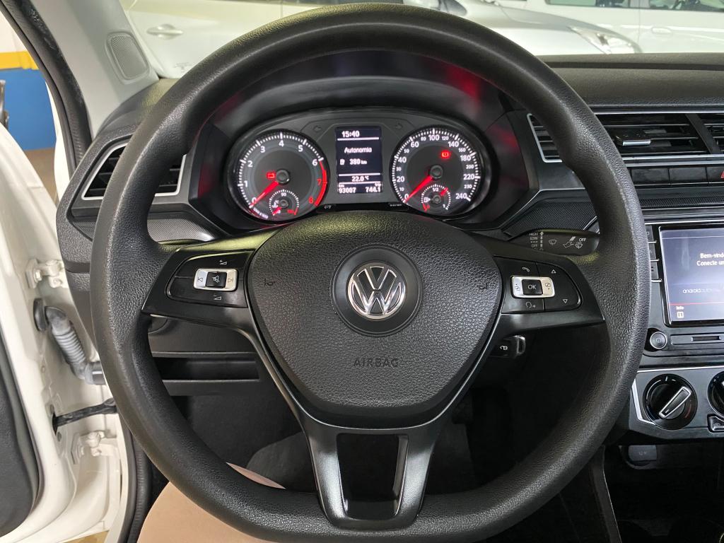 VOLKSWAGEN Saveiro - Foto
