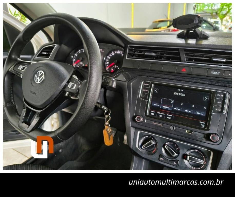 VOLKSWAGEN Saveiro - Foto