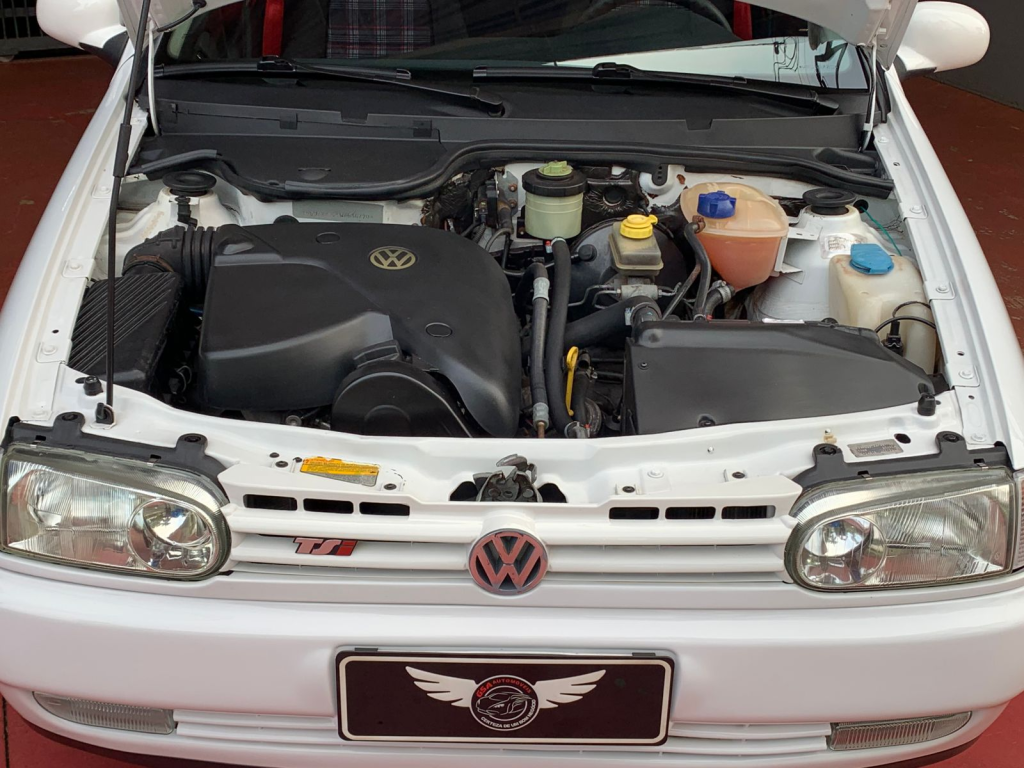 VOLKSWAGEN Saveiro - Foto