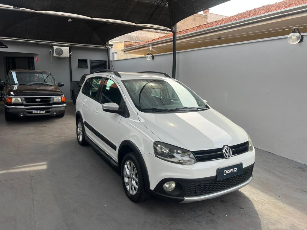 VOLKSWAGEN Space Cross - Foto