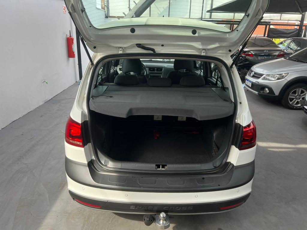 VOLKSWAGEN Space Cross - Foto