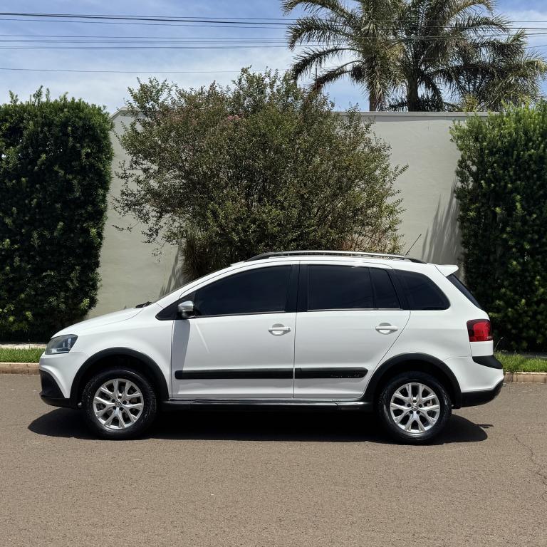 VOLKSWAGEN Space Cross - Foto