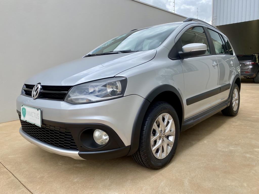 VOLKSWAGEN Space Cross - Foto