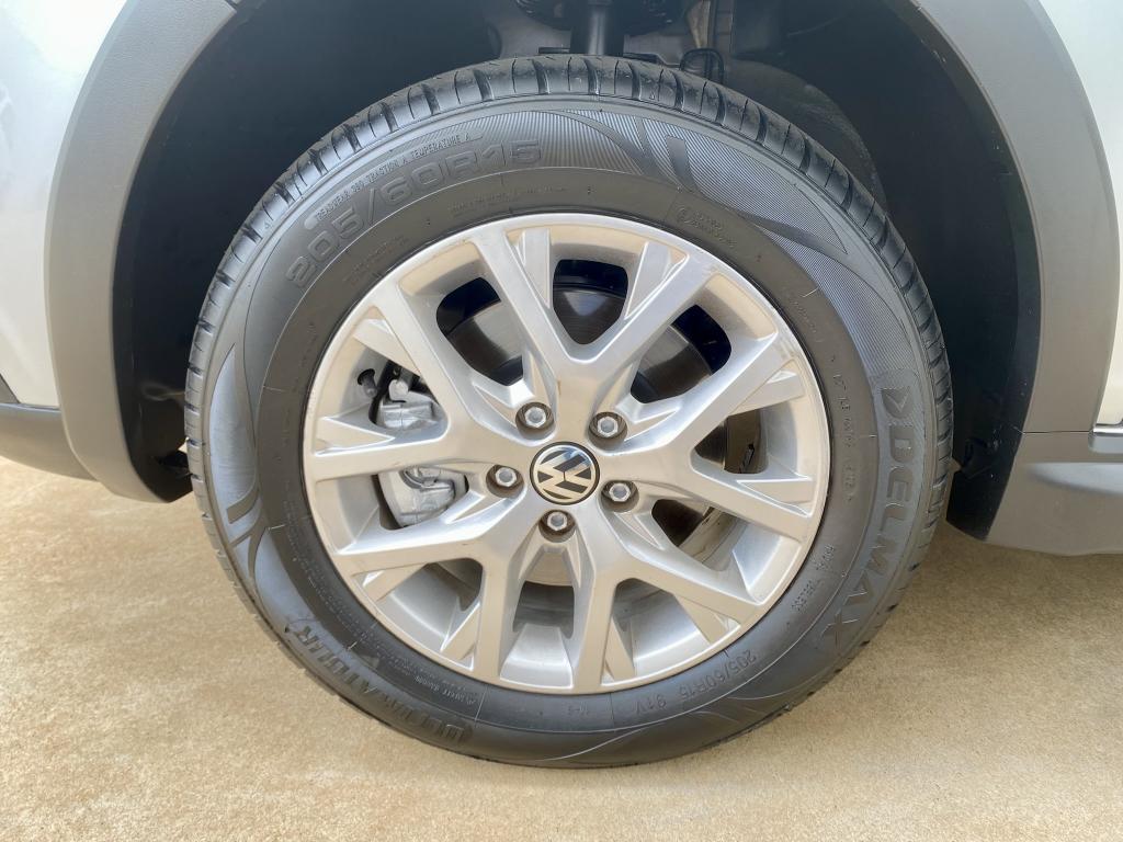 VOLKSWAGEN Space Cross - Foto