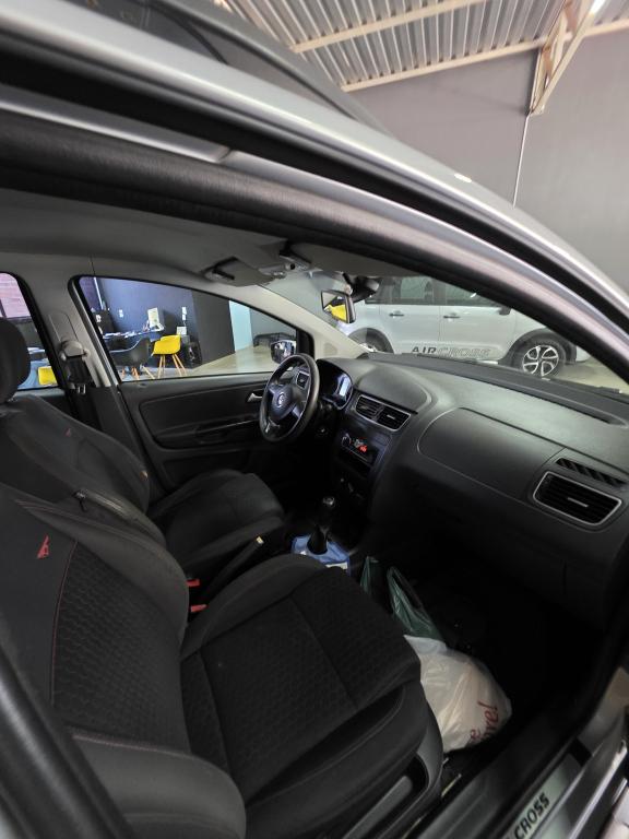 VOLKSWAGEN Space Cross - Foto