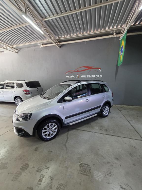 VOLKSWAGEN Space Cross - Foto