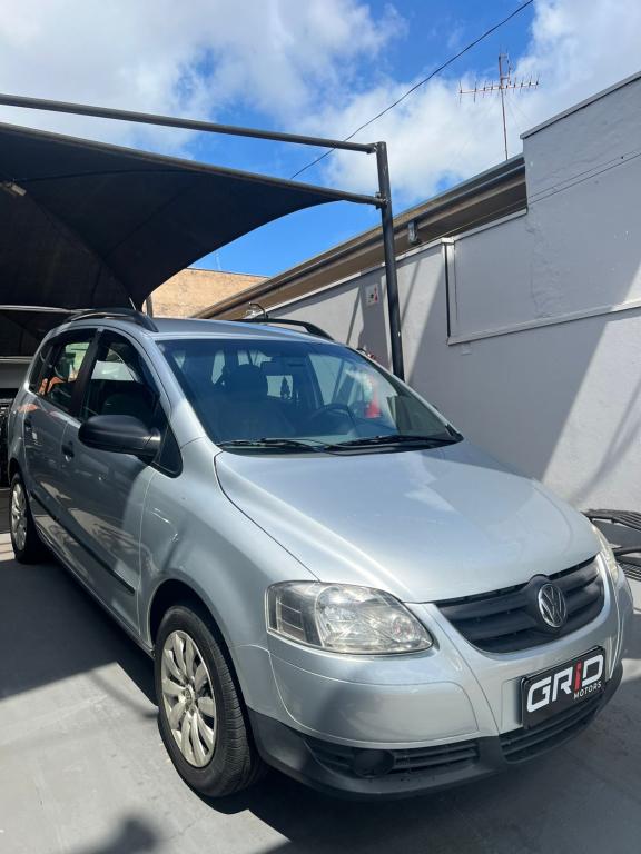 VOLKSWAGEN Space Fox
