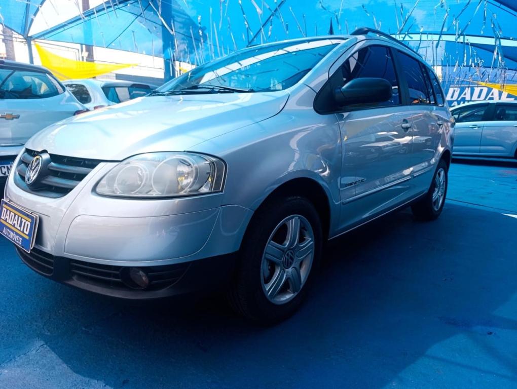 VOLKSWAGEN Space Fox