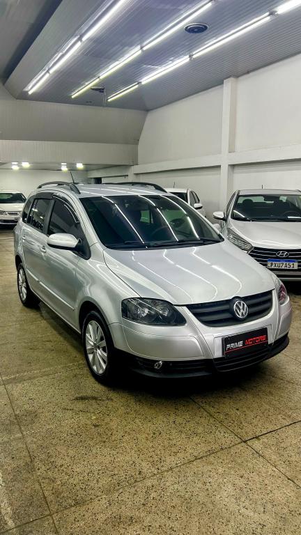 VOLKSWAGEN Space Fox