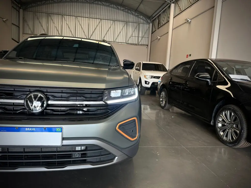 VOLKSWAGEN T-Cross - Foto