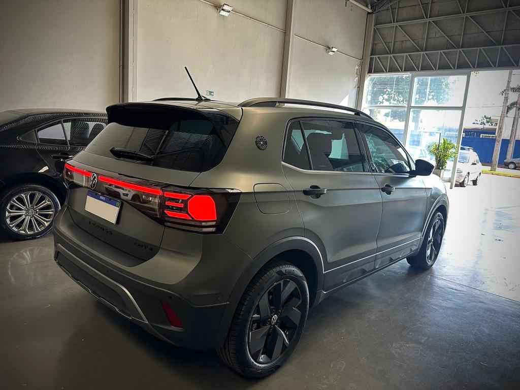 VOLKSWAGEN T-Cross - Foto