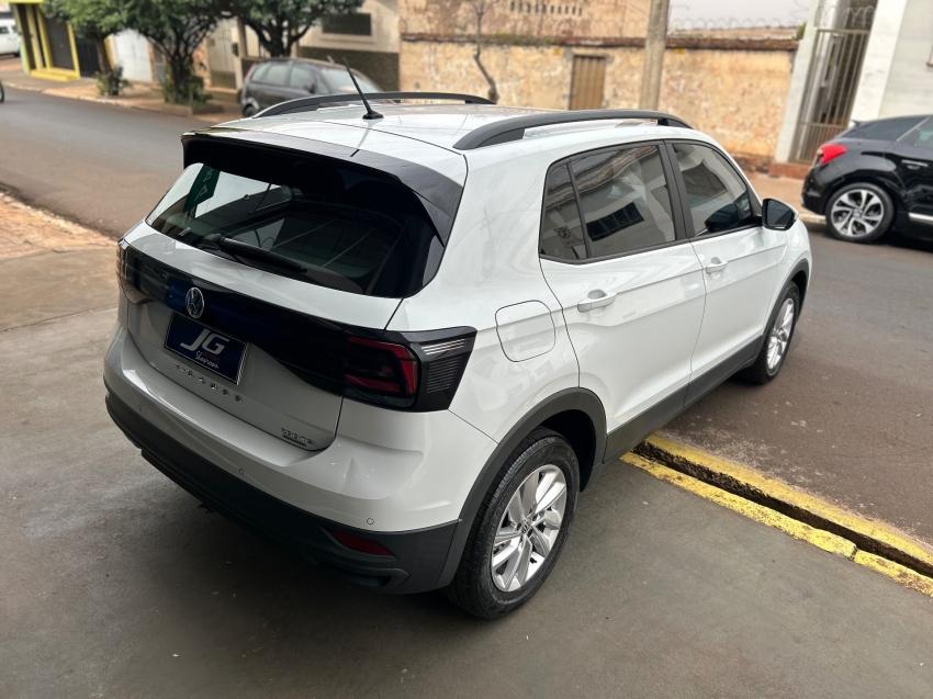 VOLKSWAGEN T-Cross - Foto