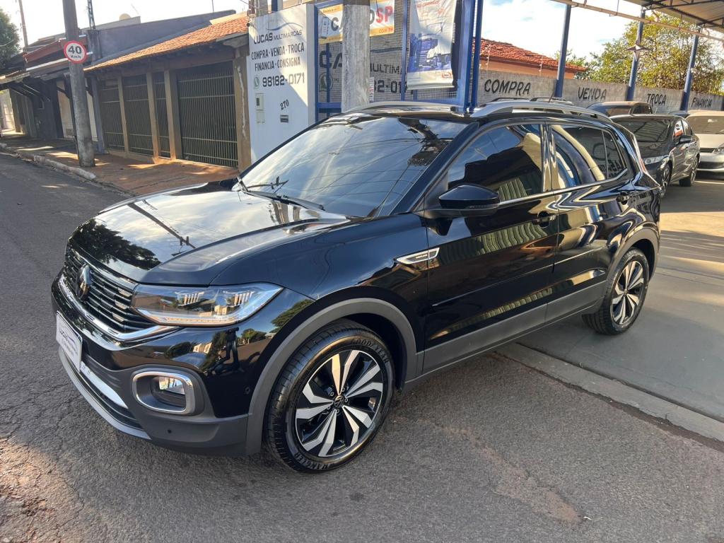 VOLKSWAGEN T-Cross - Foto