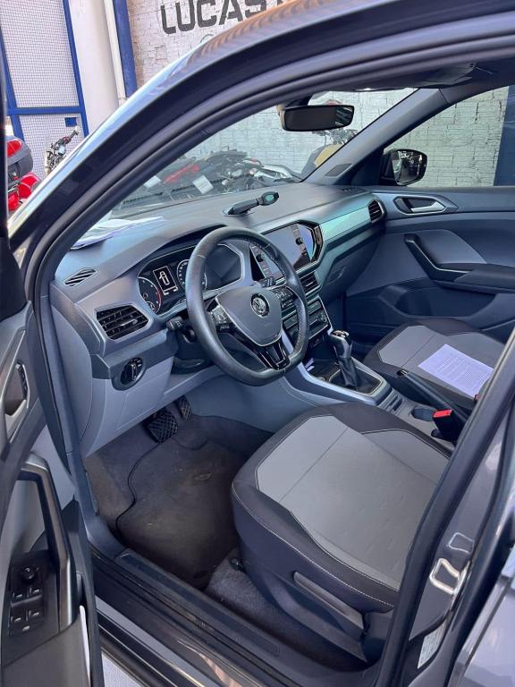 VOLKSWAGEN T-Cross - Foto