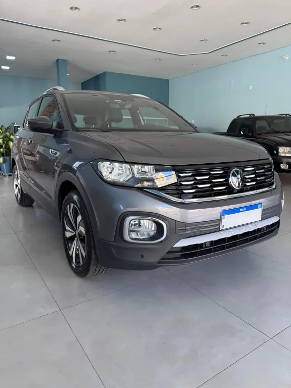 VOLKSWAGEN T-Cross - Foto