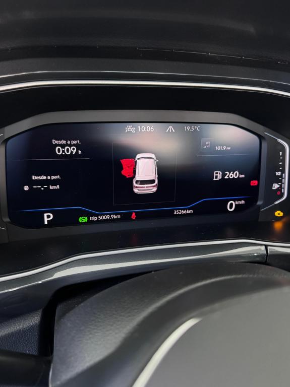 VOLKSWAGEN T-Cross - Foto