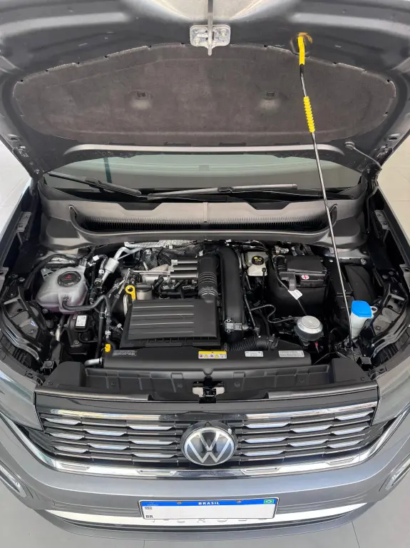 VOLKSWAGEN T-Cross - Foto