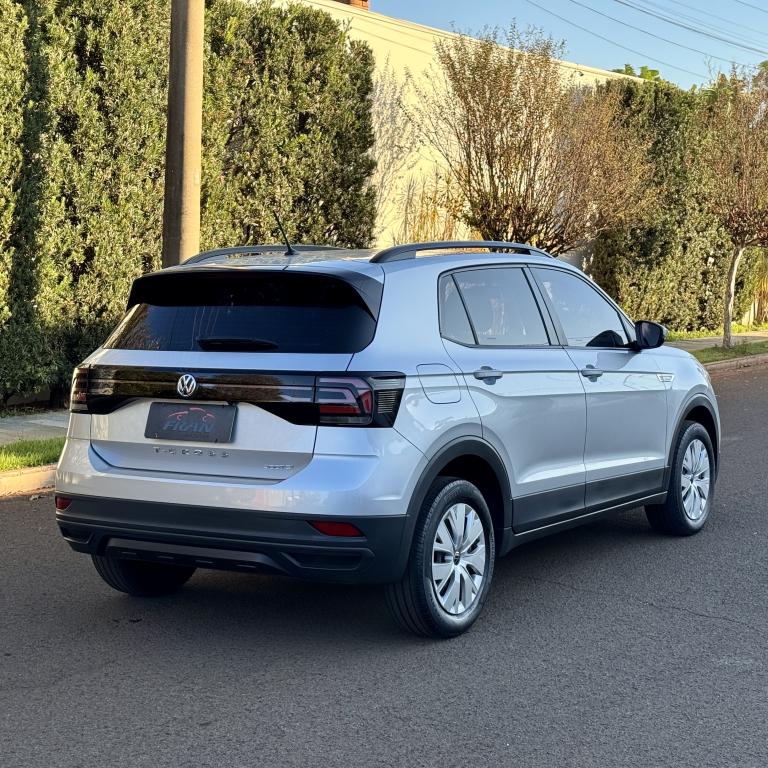 VOLKSWAGEN T-Cross - Foto