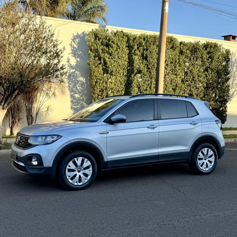 VOLKSWAGEN T-Cross - Foto