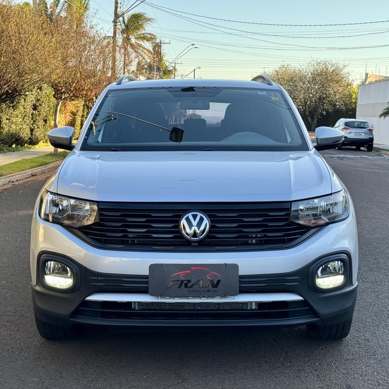 VOLKSWAGEN T-Cross - Foto