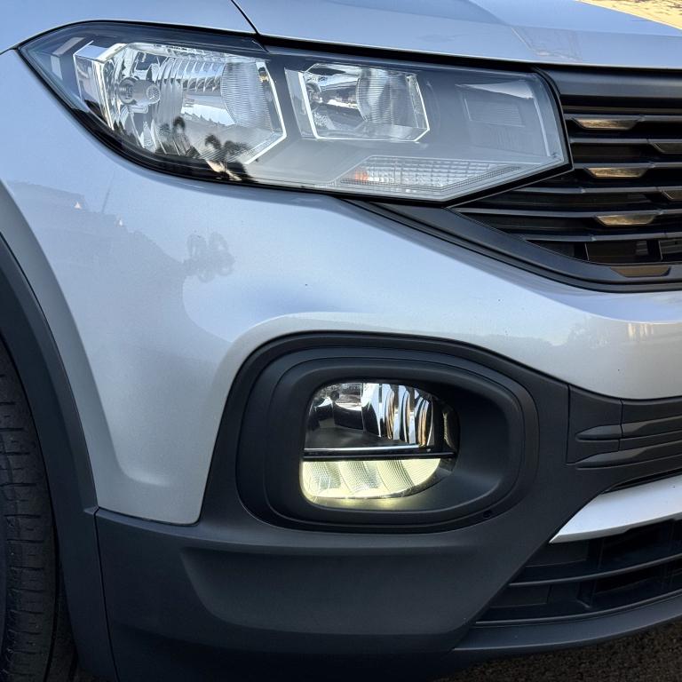 VOLKSWAGEN T-Cross - Foto