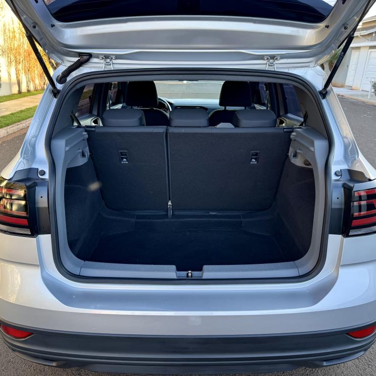 VOLKSWAGEN T-Cross - Foto