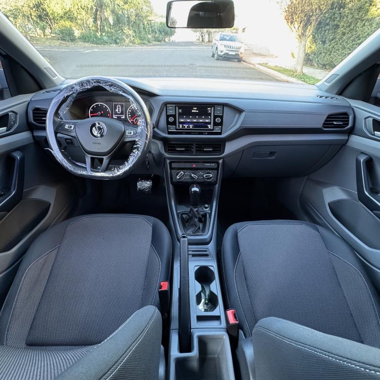 VOLKSWAGEN T-Cross - Foto